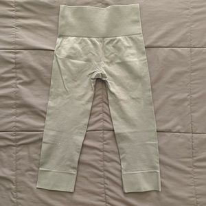 Lululemon crop leggings